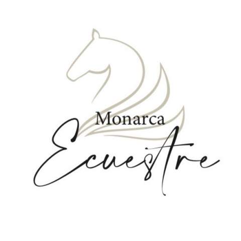 Monarca Ecuestre